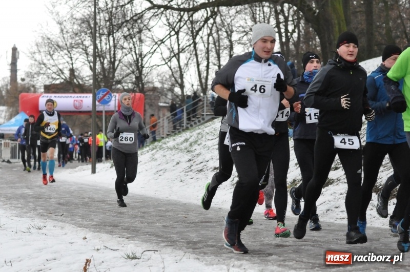 Zdjęcie w galerii na portalu naszraciborz.pl: Paweł Pac z Brzegu wygrał dziś V Bieg Nadodrzański w Raciborzu FOTO i WIDEO wiadomości z regionu
