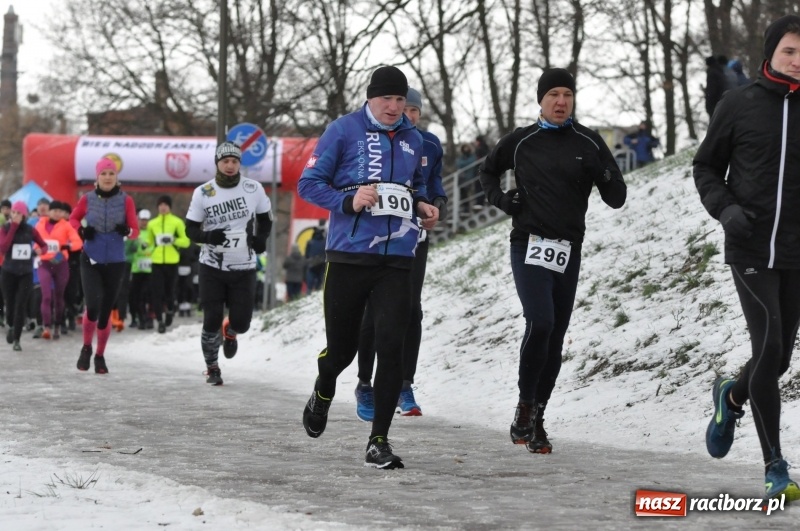 Zdjęcie w galerii na portalu naszraciborz.pl: Paweł Pac z Brzegu wygrał dziś V Bieg Nadodrzański w Raciborzu FOTO i WIDEO wiadomości z regionu