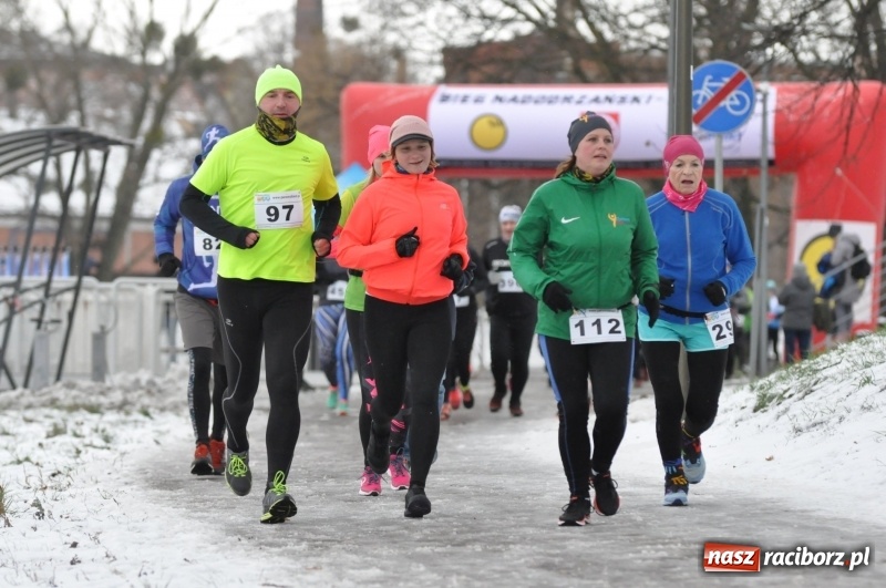 Zdjęcie w galerii na portalu naszraciborz.pl: Paweł Pac z Brzegu wygrał dziś V Bieg Nadodrzański w Raciborzu FOTO i WIDEO wiadomości z regionu