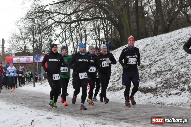 Zdjęcie w galerii na portalu naszraciborz.pl: Paweł Pac z Brzegu wygrał dziś V Bieg Nadodrzański w Raciborzu FOTO i WIDEO wiadomości z regionu