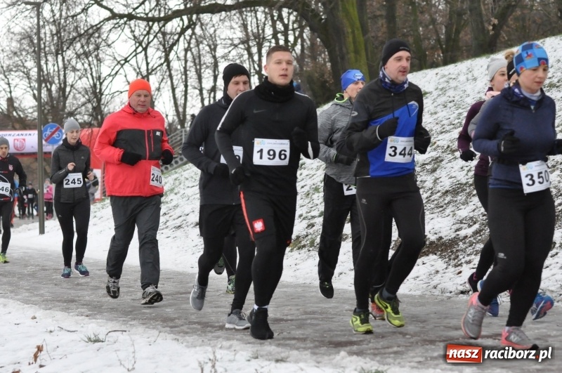 Zdjęcie w galerii na portalu naszraciborz.pl: Paweł Pac z Brzegu wygrał dziś V Bieg Nadodrzański w Raciborzu FOTO i WIDEO wiadomości z regionu