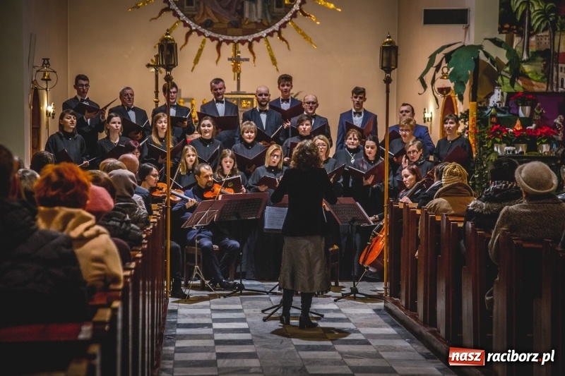 Zdjęcie w galerii na portalu naszraciborz.pl: Wieczór kolęd u św. Anny w Babicach wiadomości z regionu