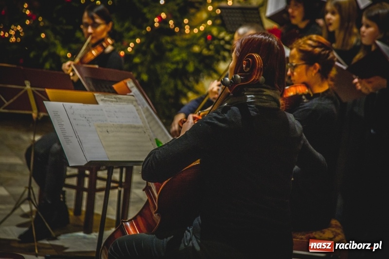 Zdjęcie w galerii na portalu naszraciborz.pl: Wieczór kolęd u św. Anny w Babicach wiadomości z regionu