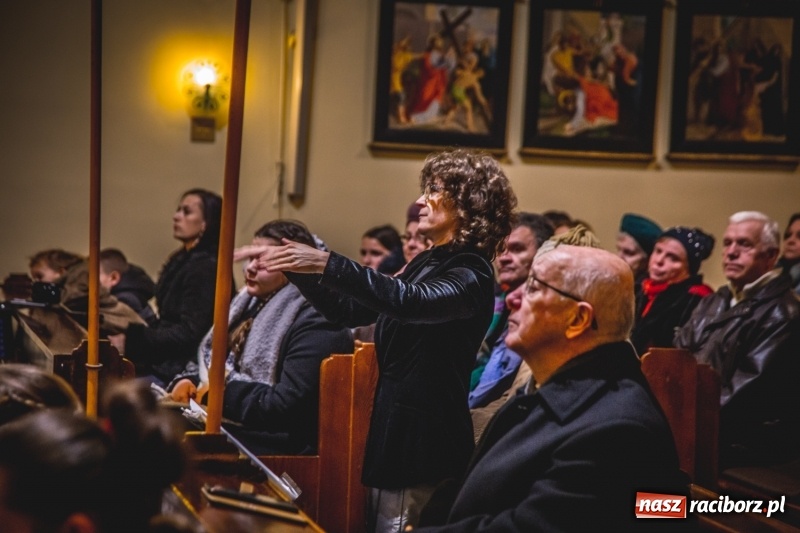 Zdjęcie w galerii na portalu naszraciborz.pl: Wieczór kolęd u św. Anny w Babicach wiadomości z regionu