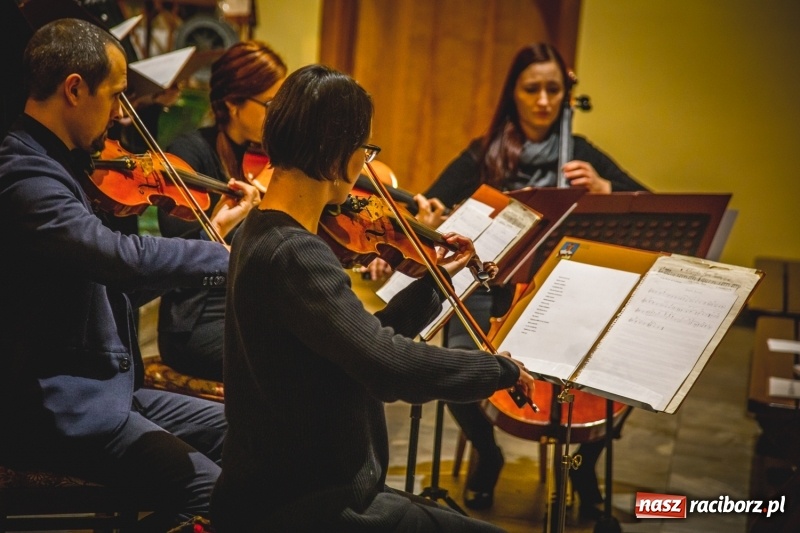 Zdjęcie w galerii na portalu naszraciborz.pl: Wieczór kolęd u św. Anny w Babicach wiadomości z regionu