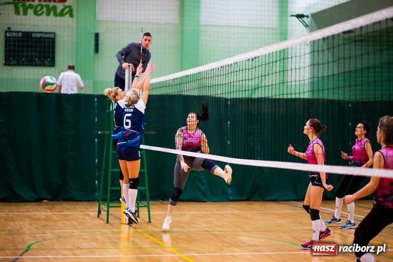 Zdjęcie w galerii na portalu naszraciborz.pl: RLPS: Ciekawy pojedynek okazał się niewypałem. Walkower dla Leśnej Perły wiadomości z regionu