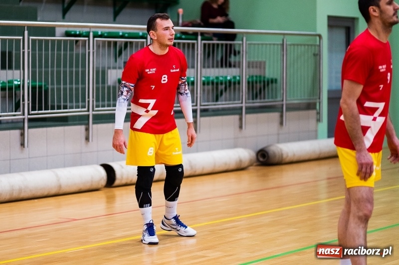 Zdjęcie w galerii na portalu naszraciborz.pl: RLPS: Ciekawy pojedynek okazał się niewypałem. Walkower dla Leśnej Perły wiadomości z regionu