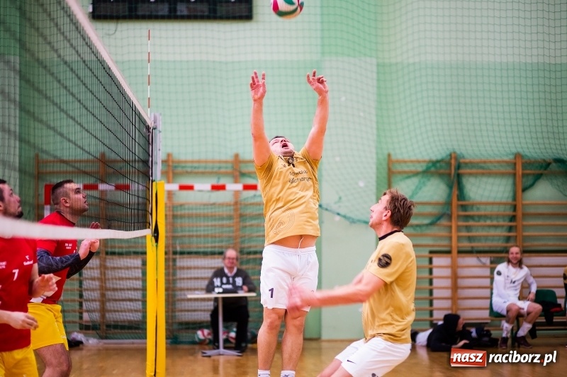Zdjęcie w galerii na portalu naszraciborz.pl: RLPS: Ciekawy pojedynek okazał się niewypałem. Walkower dla Leśnej Perły wiadomości z regionu