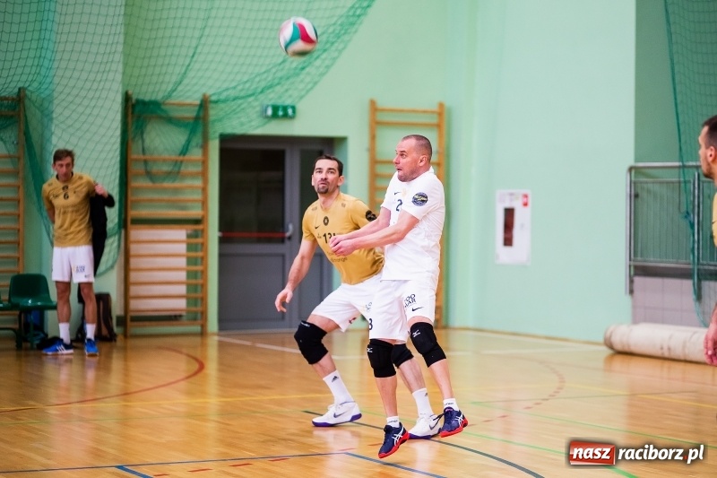 Zdjęcie w galerii na portalu naszraciborz.pl: RLPS: Ciekawy pojedynek okazał się niewypałem. Walkower dla Leśnej Perły wiadomości z regionu