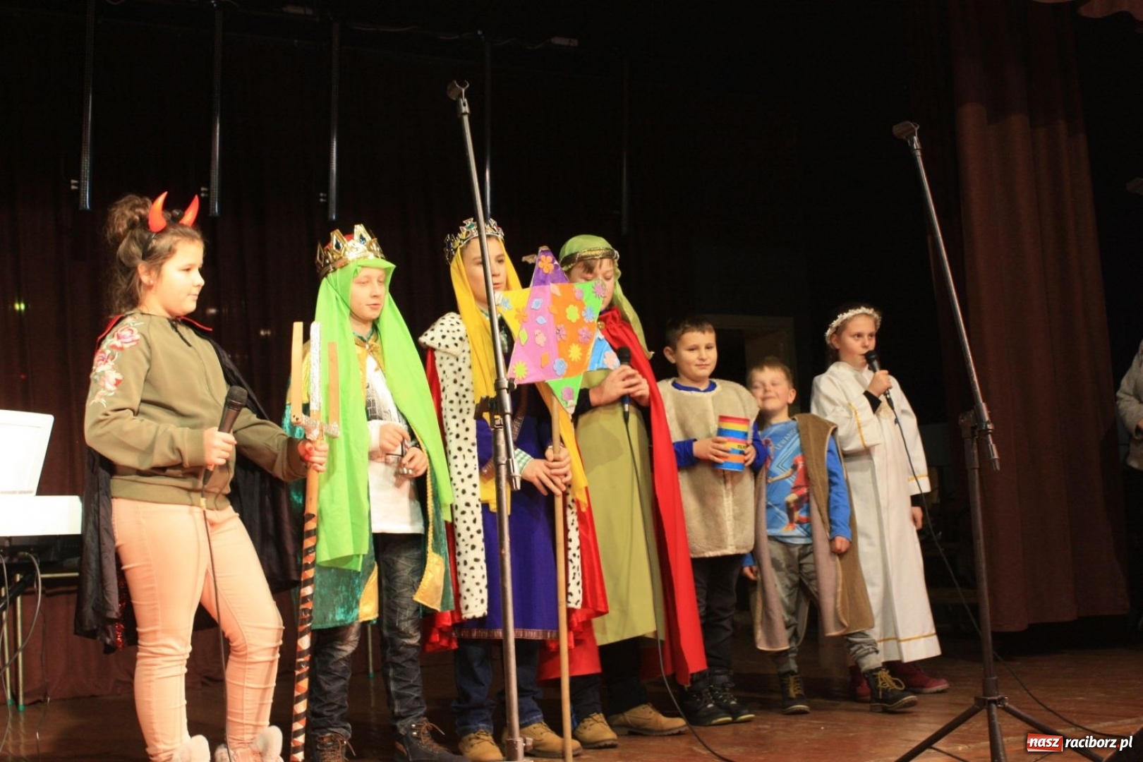 Zdjęcie w galerii na portalu naszraciborz.pl: Wieczór kolęd w krzanowickim MOK za nami wiadomości z regionu