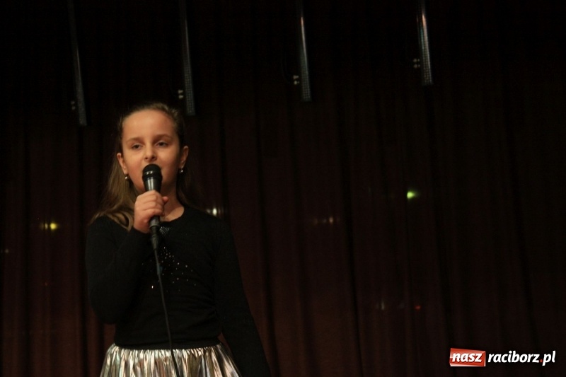 Zdjęcie w galerii na portalu naszraciborz.pl: Wieczór kolęd w krzanowickim MOK za nami wiadomości z regionu
