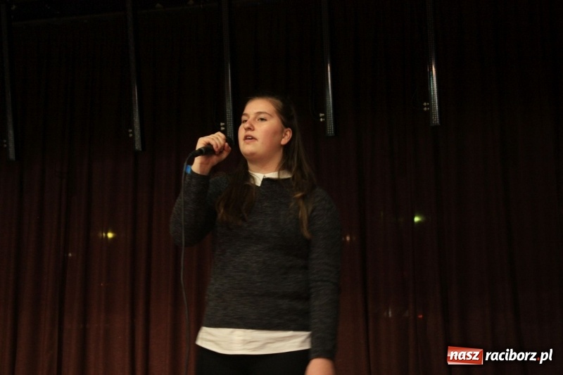 Zdjęcie w galerii na portalu naszraciborz.pl: Wieczór kolęd w krzanowickim MOK za nami wiadomości z regionu