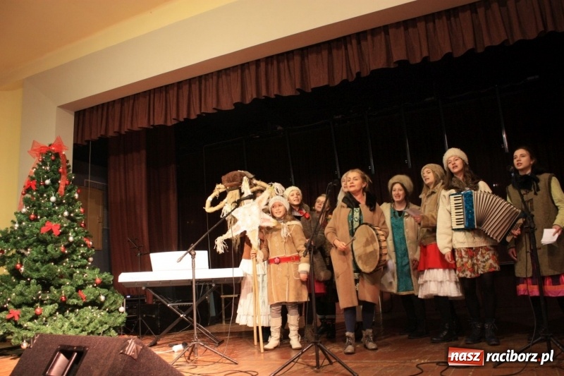Zdjęcie w galerii na portalu naszraciborz.pl: Wieczór kolęd w krzanowickim MOK za nami wiadomości z regionu