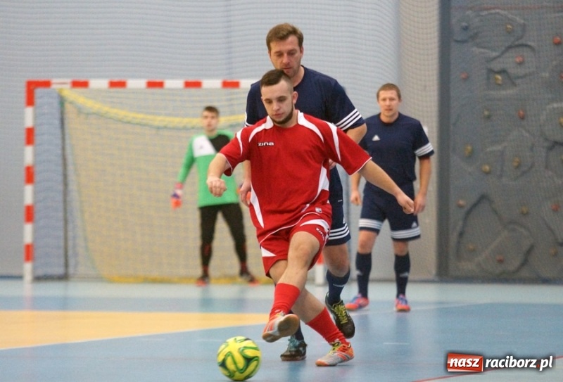 Zdjęcie w galerii na portalu naszraciborz.pl: Sędziowie raciborskiego Podokręgu ósmą siłą na Śląsku wiadomości z regionu