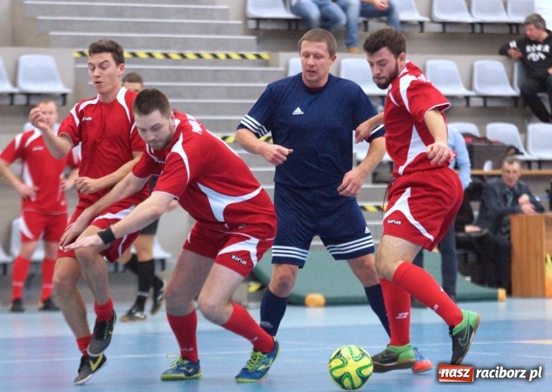 Zdjęcie w galerii na portalu naszraciborz.pl: Sędziowie raciborskiego Podokręgu ósmą siłą na Śląsku wiadomości z regionu