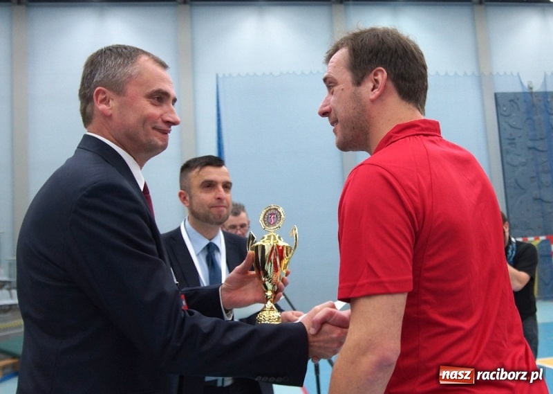 Zdjęcie w galerii na portalu naszraciborz.pl: Sędziowie raciborskiego Podokręgu ósmą siłą na Śląsku wiadomości z regionu