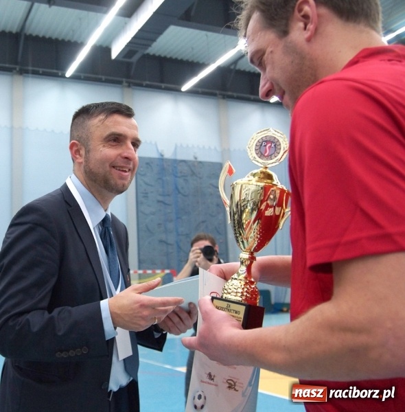 Zdjęcie w galerii na portalu naszraciborz.pl: Sędziowie raciborskiego Podokręgu ósmą siłą na Śląsku wiadomości z regionu