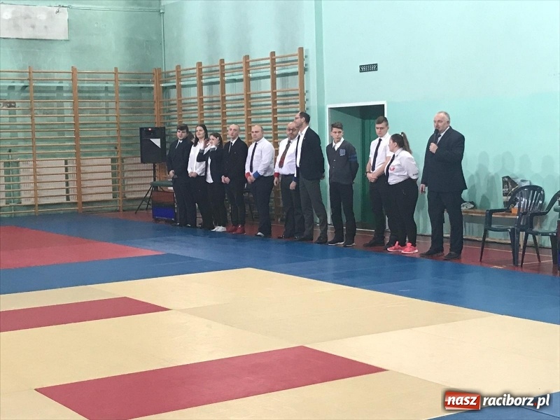 Zdjęcie w galerii na portalu naszraciborz.pl: Dziewięć medali Łamatorów w Mysłowicach wiadomości z regionu
