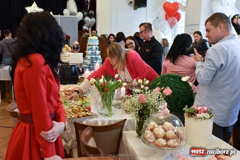 Zdjęcie w galerii na portalu naszraciborz.pl: III polsko-czeskie targi ślubne w Oderbergu wiadomości z regionu
