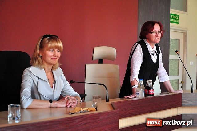 Zdjęcie w galerii na portalu naszraciborz.pl: W oswajaniu ortografii najlepsza SP 13 wiadomości z regionu