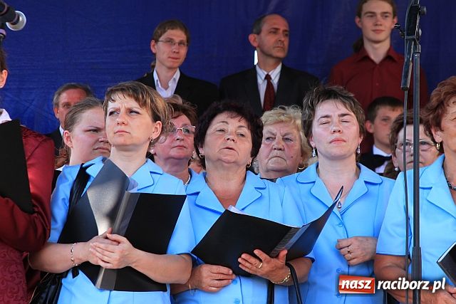 Zdjęcie w galerii na portalu naszraciborz.pl: Chórzyści, Meksykanie i węgierskie rytmy wiadomości z regionu