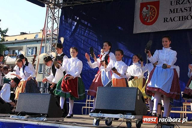 Zdjęcie w galerii na portalu naszraciborz.pl: Chórzyści, Meksykanie i węgierskie rytmy wiadomości z regionu