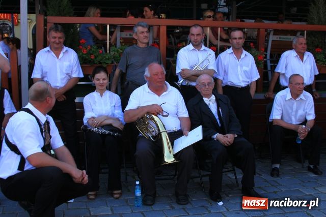 Zdjęcie w galerii na portalu naszraciborz.pl: Chórzyści, Meksykanie i węgierskie rytmy wiadomości z regionu