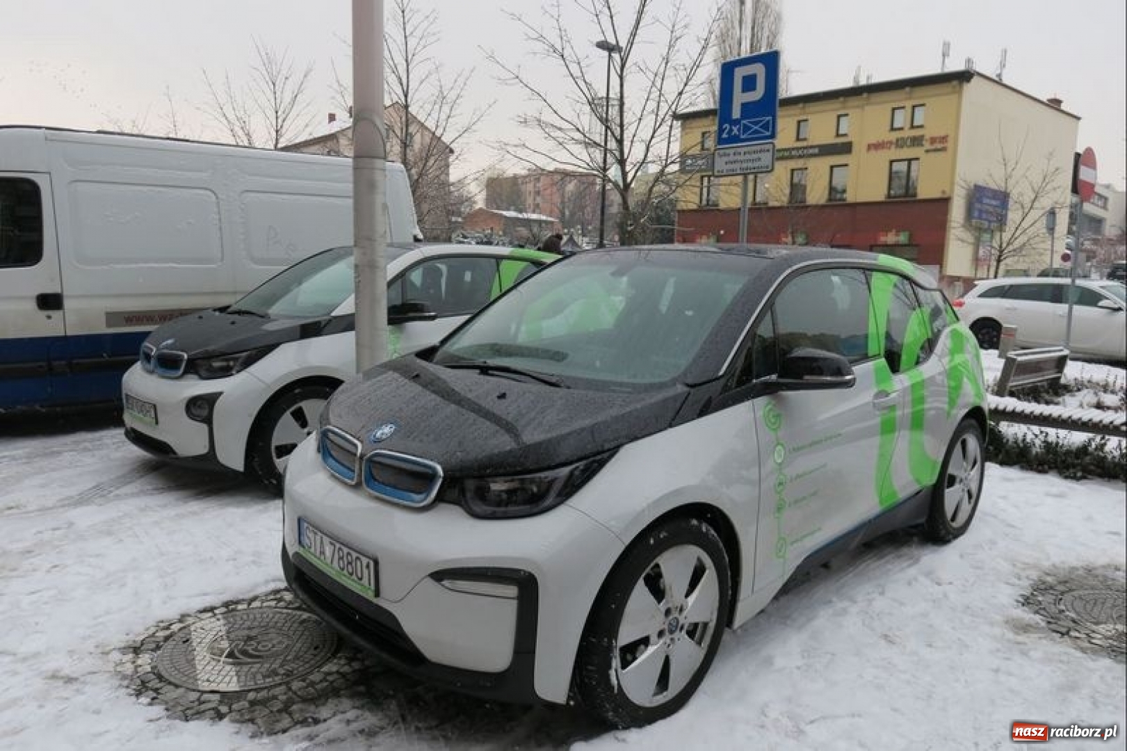 Zdjęcie w galerii na portalu naszraciborz.pl: W Rybniku wypożyczysz samochód elektryczny wiadomości z regionu