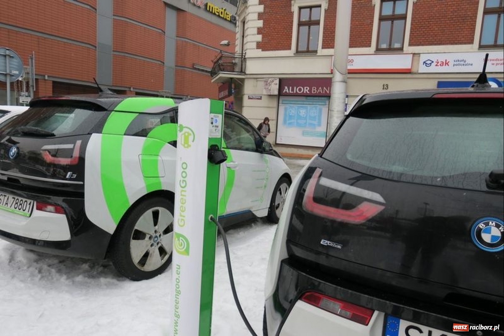 Zdjęcie w galerii na portalu naszraciborz.pl: W Rybniku wypożyczysz samochód elektryczny wiadomości z regionu