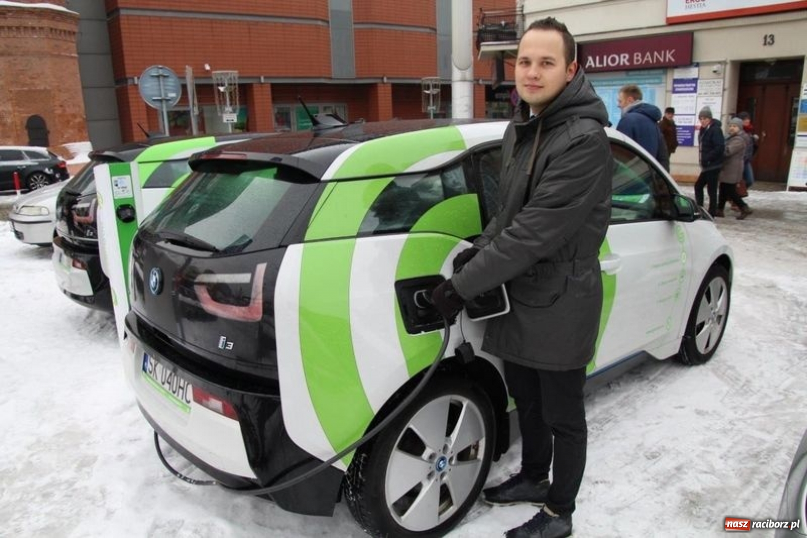 Zdjęcie w galerii na portalu naszraciborz.pl: W Rybniku wypożyczysz samochód elektryczny wiadomości z regionu