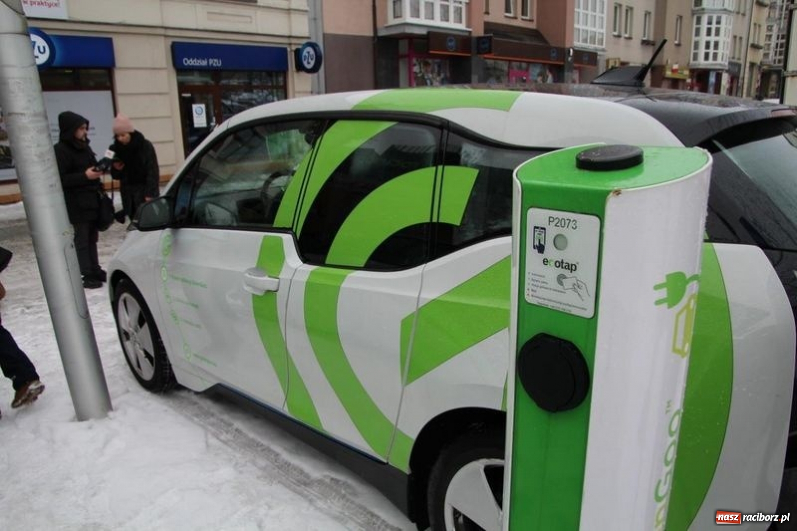 Zdjęcie w galerii na portalu naszraciborz.pl: W Rybniku wypożyczysz samochód elektryczny wiadomości z regionu