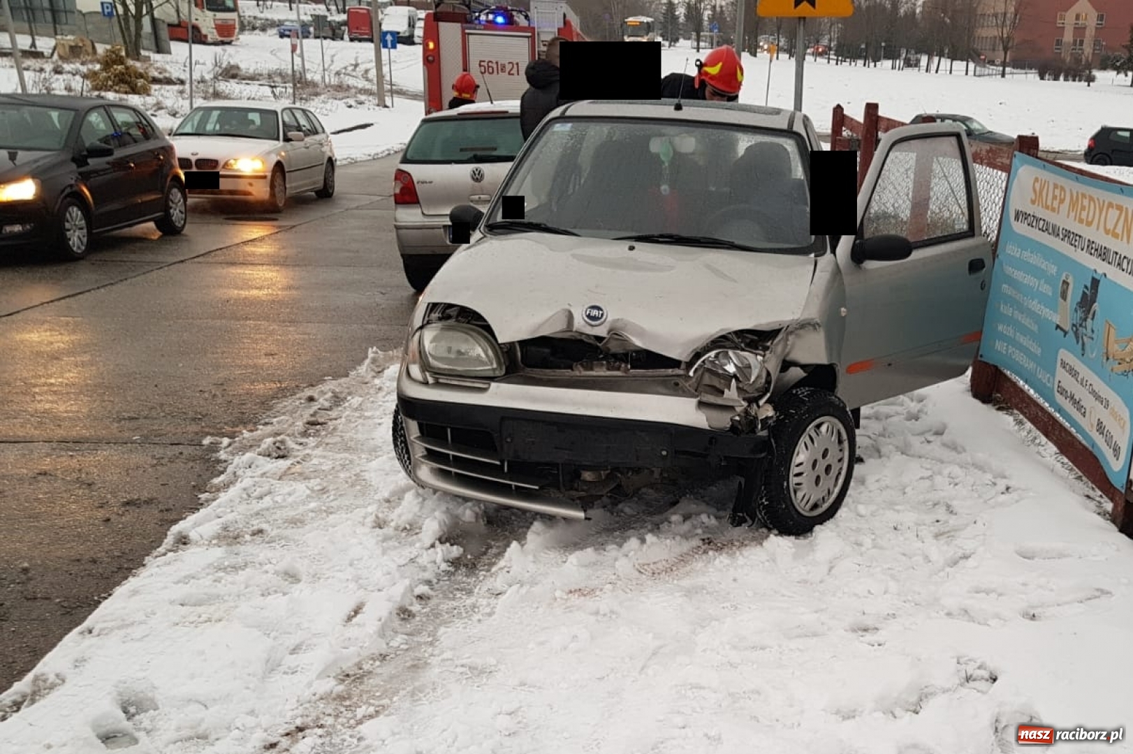 Zdjęcie w galerii na portalu naszraciborz.pl: Kolizja przy Głubczyckiej i próba samobójcza. Czwartek raciborskich strażaków wiadomości z regionu