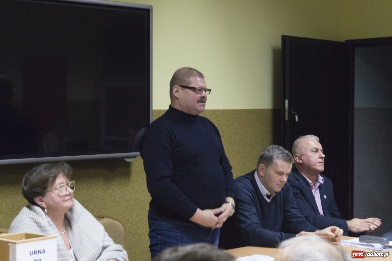 Zdjęcie w galerii na portalu naszraciborz.pl: Zebranie wiejskie w Górkach Śląskich. Bernard Machnik wybrany na sołtysa wiadomości z regionu