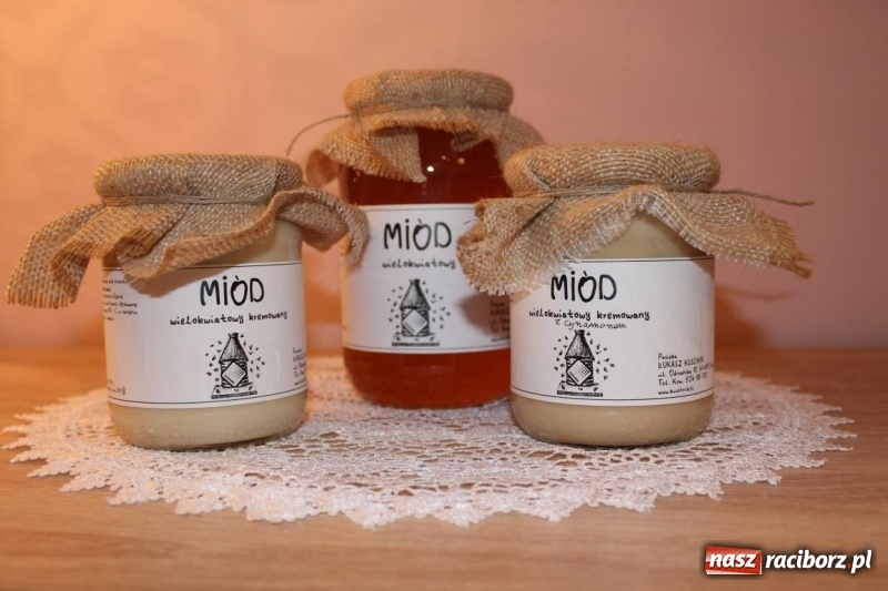 Zdjęcie w galerii na portalu naszraciborz.pl: LICYTACJE, czyli co fajnego można zgarnąć na raciborskim WOŚPie  wiadomości z regionu