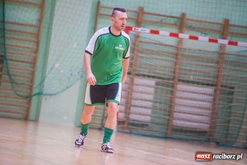 Zdjęcie w galerii na portalu naszraciborz.pl: HLPN: Straż Graniczna i Castorama bez punktów wiadomości z regionu