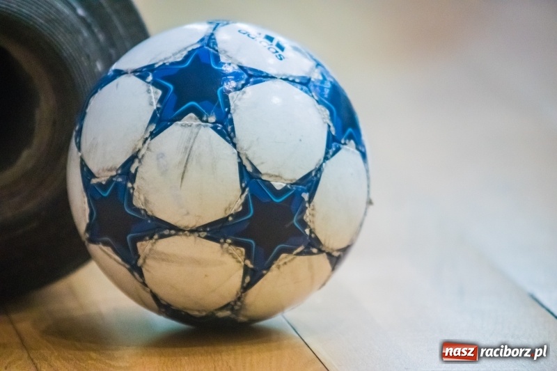 Zdjęcie w galerii na portalu naszraciborz.pl: HLPN: Straż Graniczna i Castorama bez punktów wiadomości z regionu