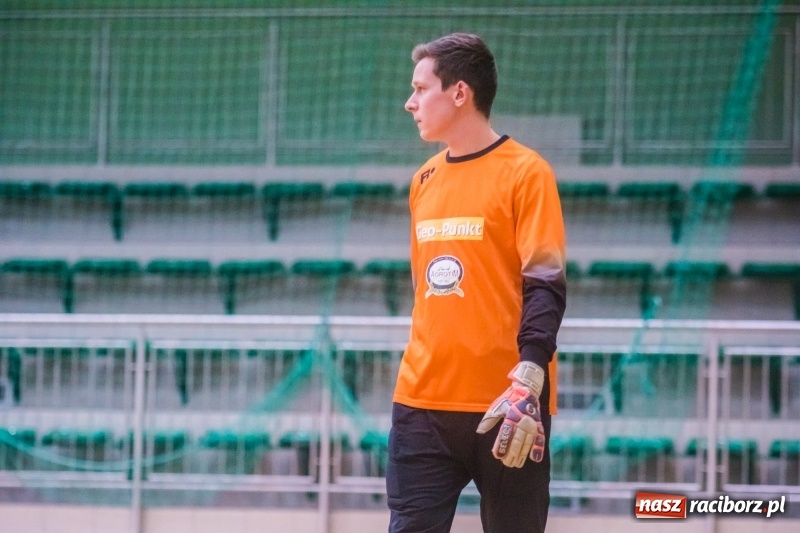 Zdjęcie w galerii na portalu naszraciborz.pl: HLPN: Straż Graniczna i Castorama bez punktów wiadomości z regionu