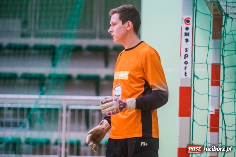 Zdjęcie w galerii na portalu naszraciborz.pl: HLPN: Straż Graniczna i Castorama bez punktów wiadomości z regionu