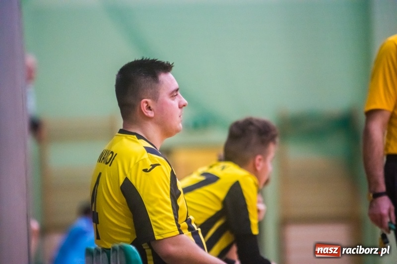 Zdjęcie w galerii na portalu naszraciborz.pl: HLPN: Straż Graniczna i Castorama bez punktów wiadomości z regionu