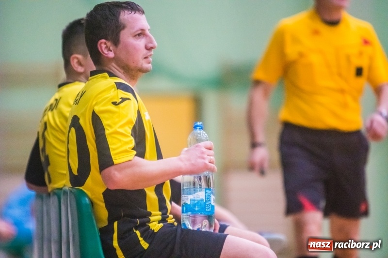 Zdjęcie w galerii na portalu naszraciborz.pl: HLPN: Straż Graniczna i Castorama bez punktów wiadomości z regionu