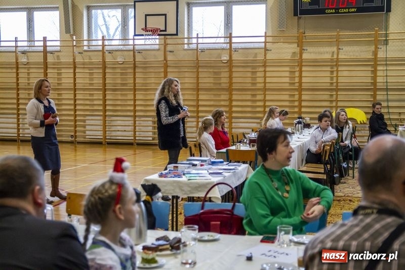 Zdjęcie w galerii na portalu naszraciborz.pl: Niemieckie kolędy i pastorałki zabrzmiały w Kornowacu  wiadomości z regionu