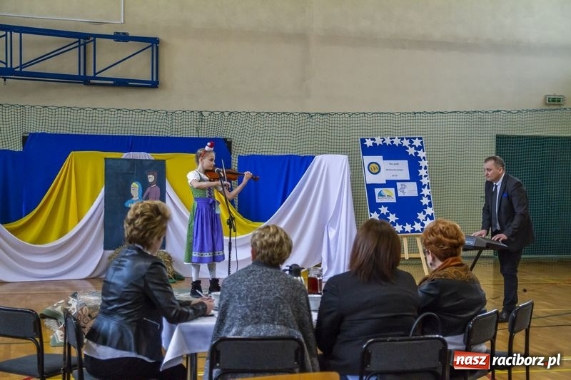 Zdjęcie w galerii na portalu naszraciborz.pl: Niemieckie kolędy i pastorałki zabrzmiały w Kornowacu  wiadomości z regionu