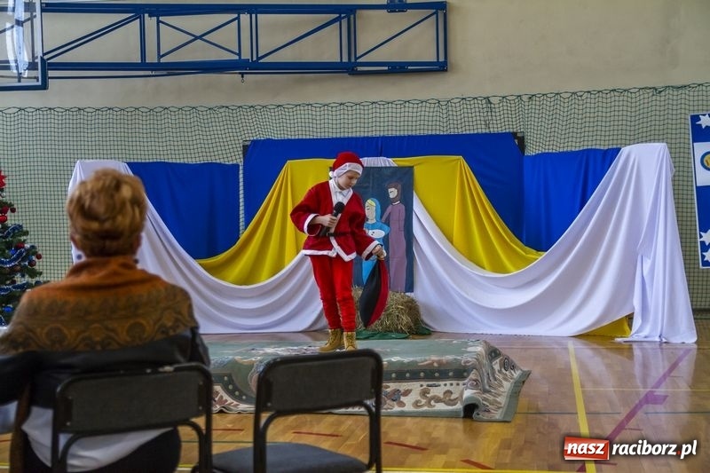 Zdjęcie w galerii na portalu naszraciborz.pl: Niemieckie kolędy i pastorałki zabrzmiały w Kornowacu  wiadomości z regionu