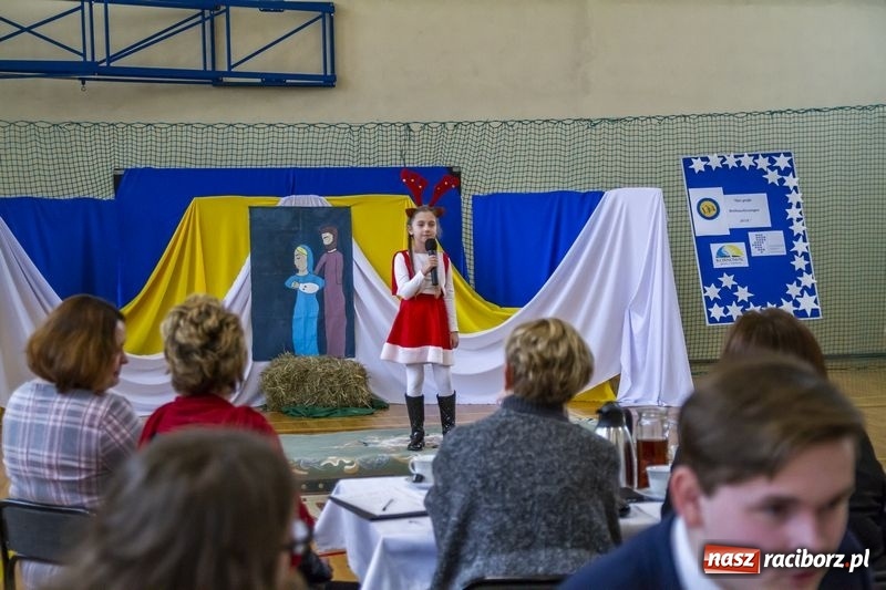 Zdjęcie w galerii na portalu naszraciborz.pl: Niemieckie kolędy i pastorałki zabrzmiały w Kornowacu  wiadomości z regionu