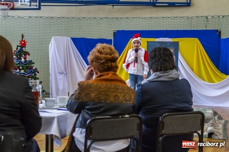 Zdjęcie w galerii na portalu naszraciborz.pl: Niemieckie kolędy i pastorałki zabrzmiały w Kornowacu  wiadomości z regionu