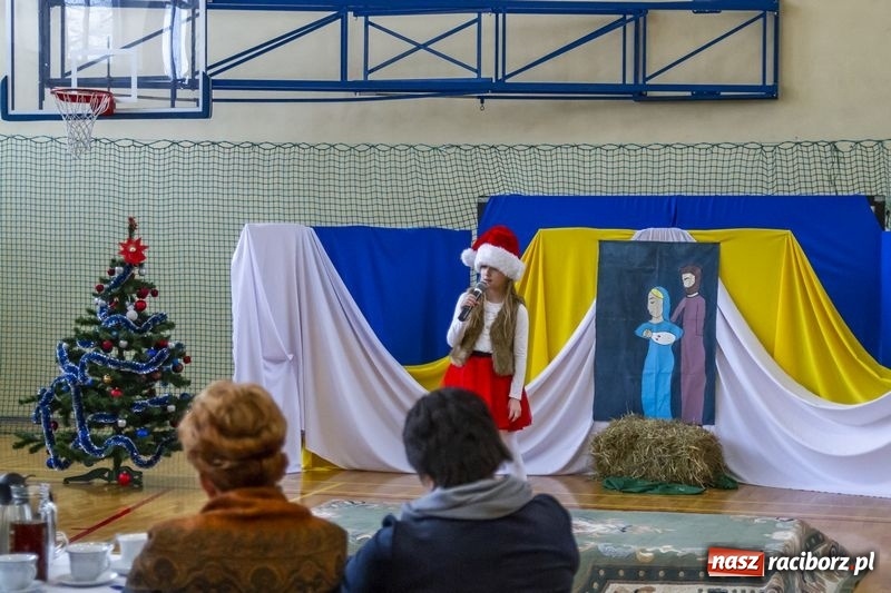 Zdjęcie w galerii na portalu naszraciborz.pl: Niemieckie kolędy i pastorałki zabrzmiały w Kornowacu  wiadomości z regionu