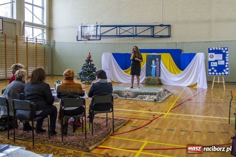 Zdjęcie w galerii na portalu naszraciborz.pl: Niemieckie kolędy i pastorałki zabrzmiały w Kornowacu  wiadomości z regionu
