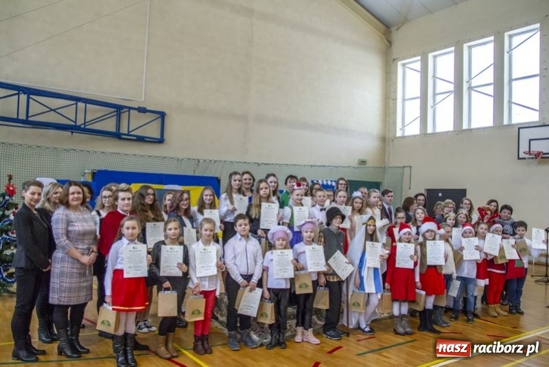 Zdjęcie w galerii na portalu naszraciborz.pl: Niemieckie kolędy i pastorałki zabrzmiały w Kornowacu  wiadomości z regionu