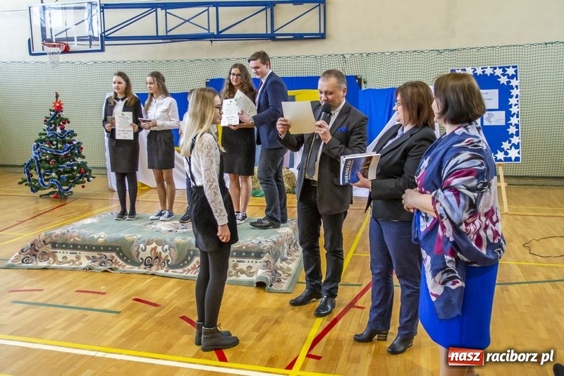 Zdjęcie w galerii na portalu naszraciborz.pl: Niemieckie kolędy i pastorałki zabrzmiały w Kornowacu  wiadomości z regionu