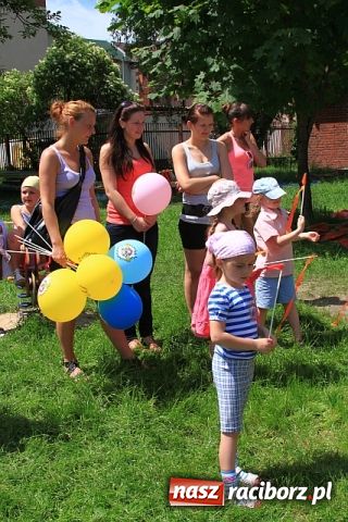 Zdjęcie w galerii na portalu naszraciborz.pl: Młodzi olimpijczycy wśród przedszkolaków wiadomości z regionu